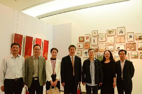扬州大学美术与设计学院毕业生优秀作品展在扬州市美术馆开展