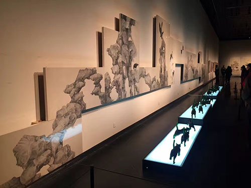 喻慧作品展在江苏省美术馆开展 白岩松主持开幕式