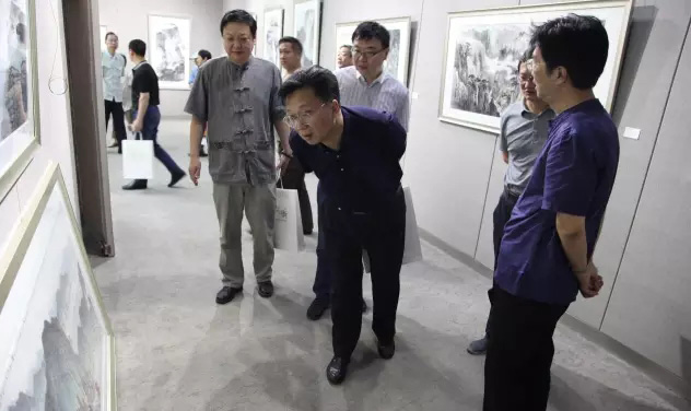 山高水长 ——第二届扬子晚报艺术节邀请展在省现代美术馆开幕