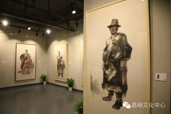 张智栋中国画作品展在昌硕文化中心开幕