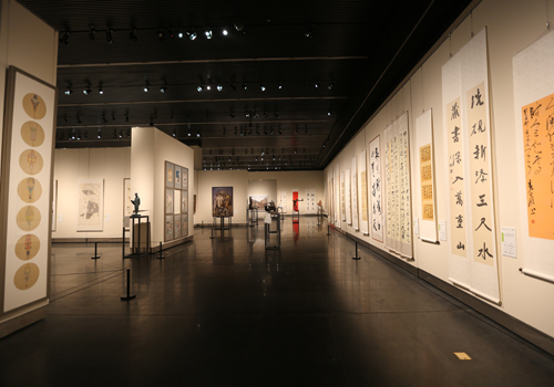 南京大学美育之路——师生作品展在江苏省美术馆开幕