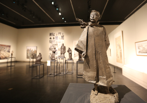 南京大学美育之路——师生作品展在江苏省美术馆开幕