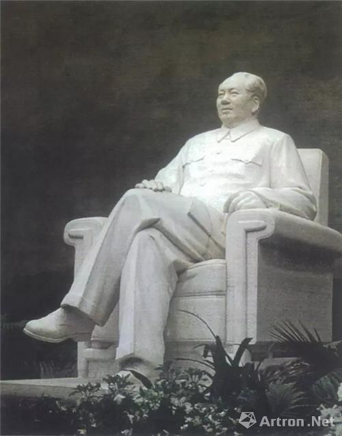 著名雕塑家、原四川美术学院院长叶毓山逝世