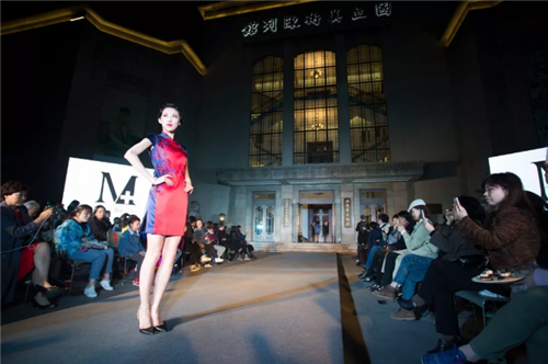 “现代之维：20世纪初期中国都市的审美风尚”展览开幕式在陈列馆举行