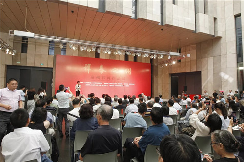 “祥泰之州——泰州书画作品展”在江苏省美术馆开幕