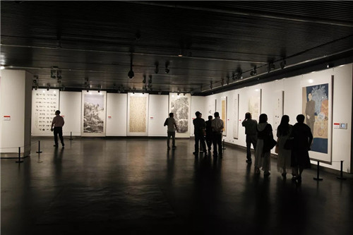 “祥泰之州——泰州书画作品展”在江苏省美术馆开幕