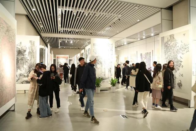 第二届“江海门户通天下”全国中国画作品展在海门隆重开幕